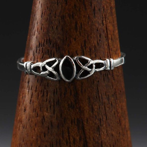 Keltischer Ring zart hochwertiges 925 Sterlingsilber und Perlmutt zeitlos